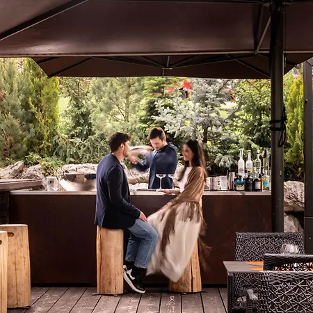 Otel Rosapetra - Small Luxury Of The World Cortina dʼAmpezzo