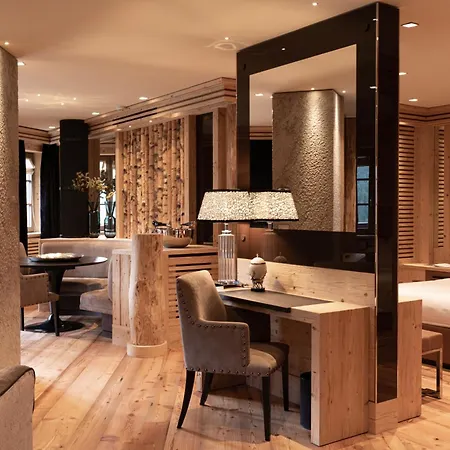 Otel Rosapetra - Small Luxury Of The World Cortina dʼAmpezzo